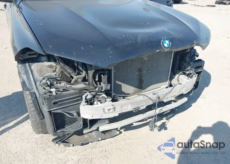 2021 BMW X5 Sdrive40I z USA, uszkodzony, nr VIN 5UXCR4C06M9F15884